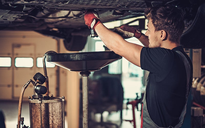 Oil change service in Rockville, MD